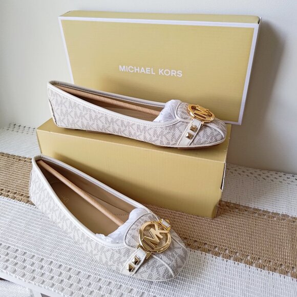 Michael Kors Fulton Studded Logo Moccasin size 7.5  color vanilla 49T8FUFR1B - Picture 6 of 15